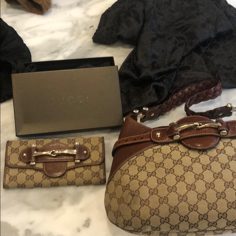 Gucci horsebit bag with matching wallet